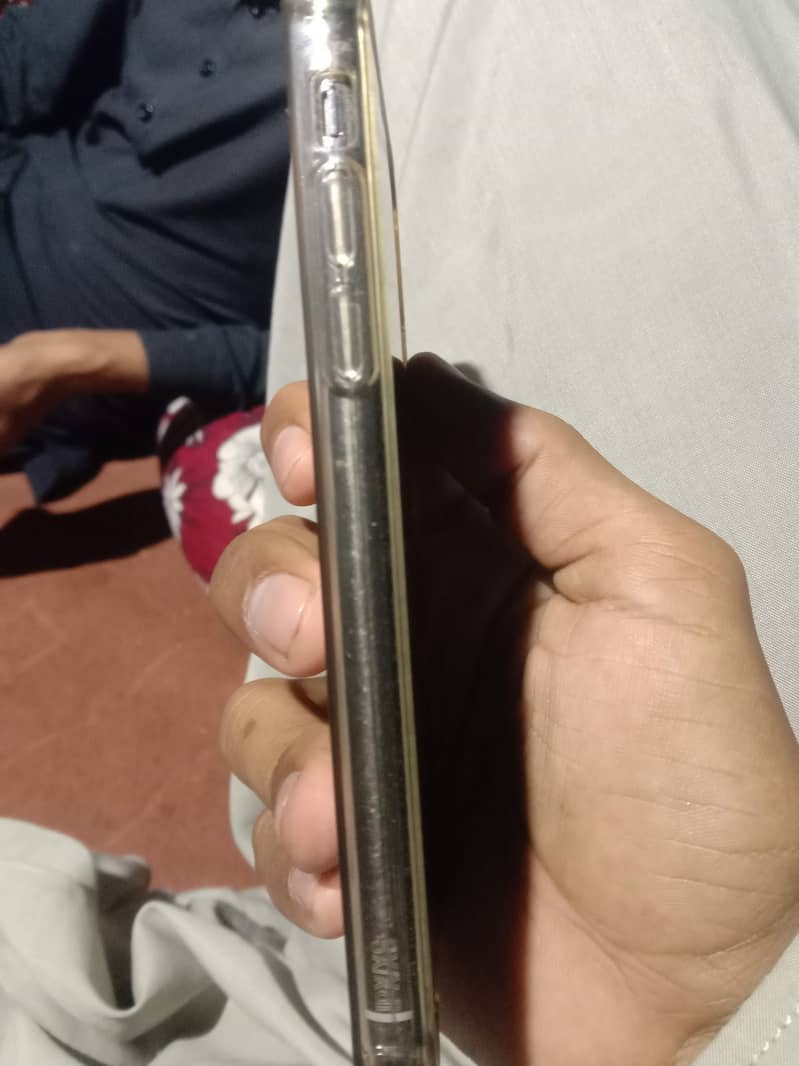 Apple iPhone X 1