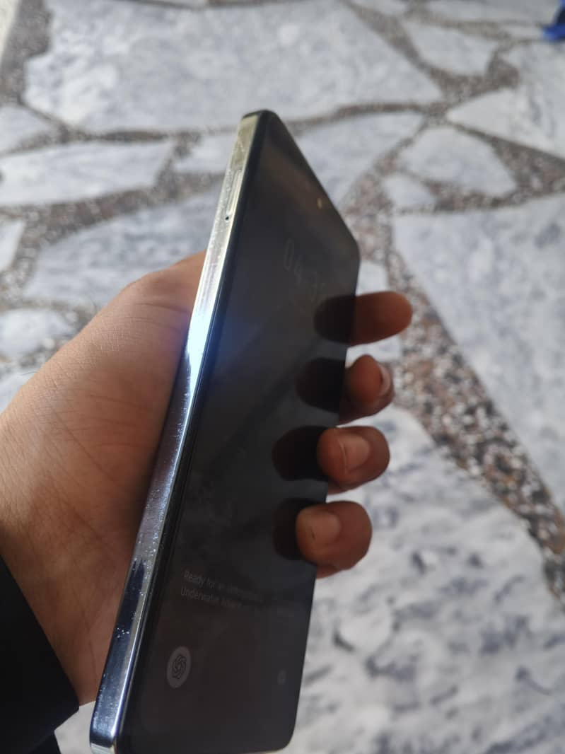 Infinix Note 30 1