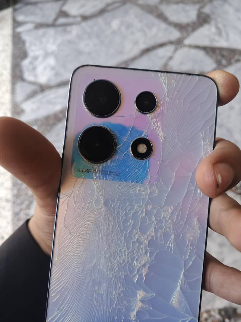 Infinix Note 30 5