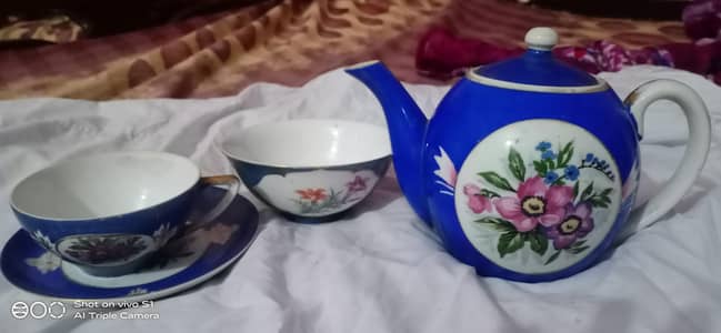 100 to 80 years old Antique tea set