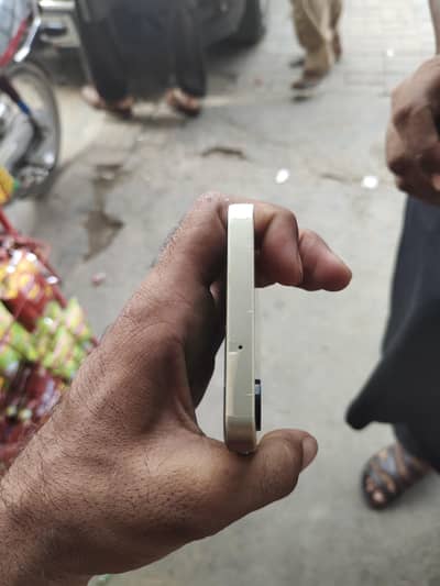 Samsung Mobile A06