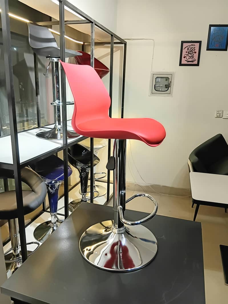 Bar/Cafe Stools 14