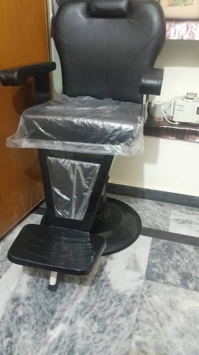 complete salon setup sale brand New Chair+ cabinet +trolley