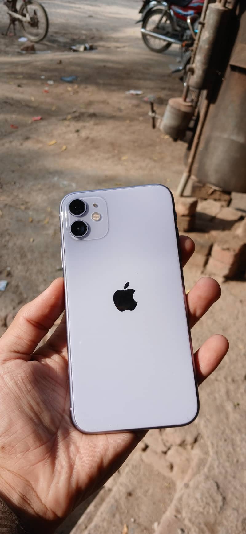 Apple iPhone 11 2