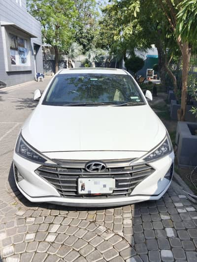 Hyundai Elantra 2021