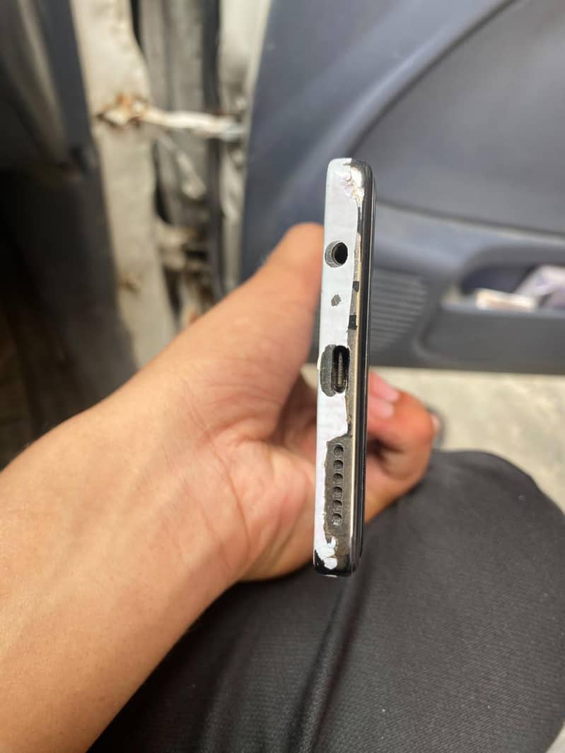Tecno CAMON 30 2