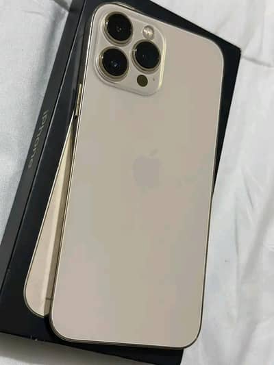 iPhone 13 Pro Max. 256 GB PTA Approved ha