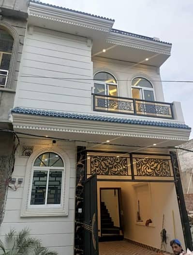 3.25 Marla House for sale 1.85 Cror