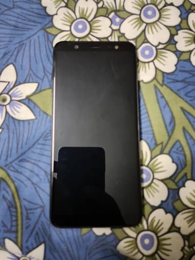 Samsung Mobile J8