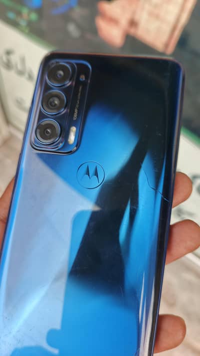 Motorola Edge 5G Uw exchange good phone