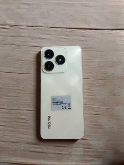Realme C61