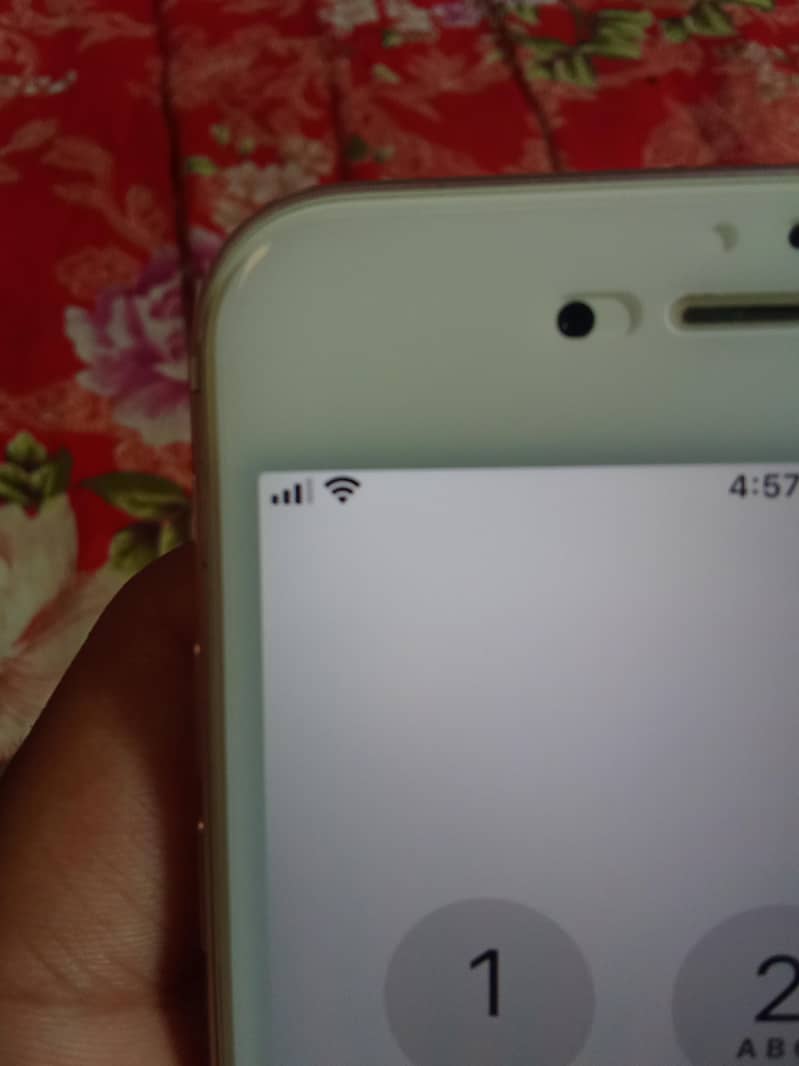 Apple iPhone 7 Plus 6