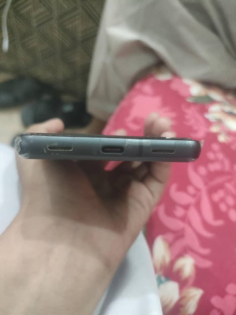 Google Pixel 7a 4