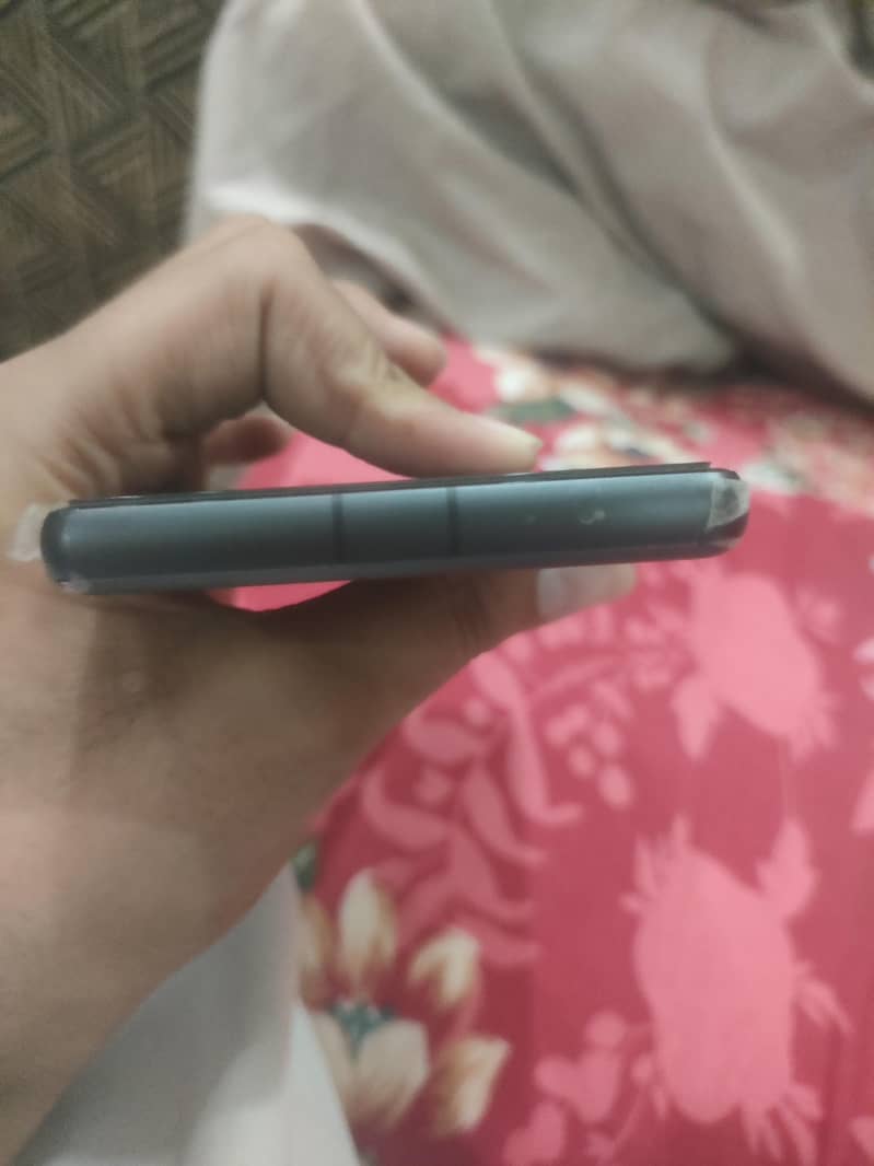 Google Pixel 7a 5