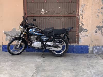 Suzuki 150 se