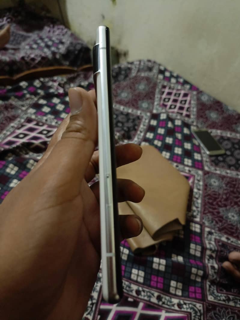 Google Pixel 6 Pro 2