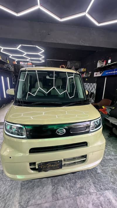 Daihatsu Tanto 2023