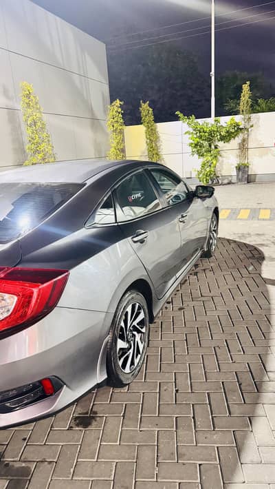 Honda Civic Oriel 2018