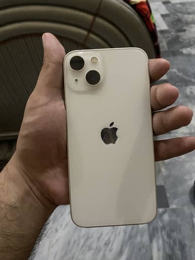 Apple iPhone 13