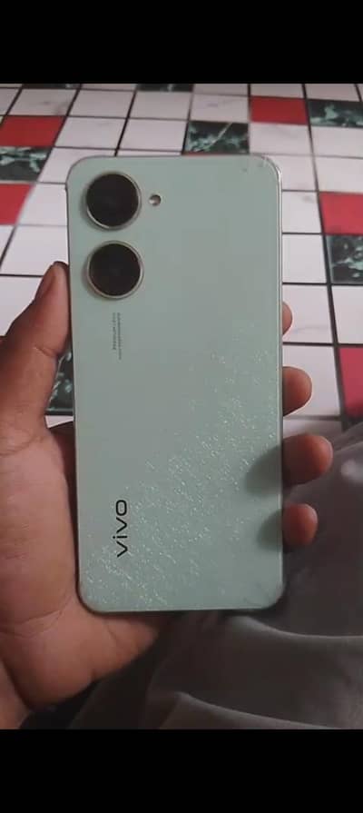 Vivo Y03