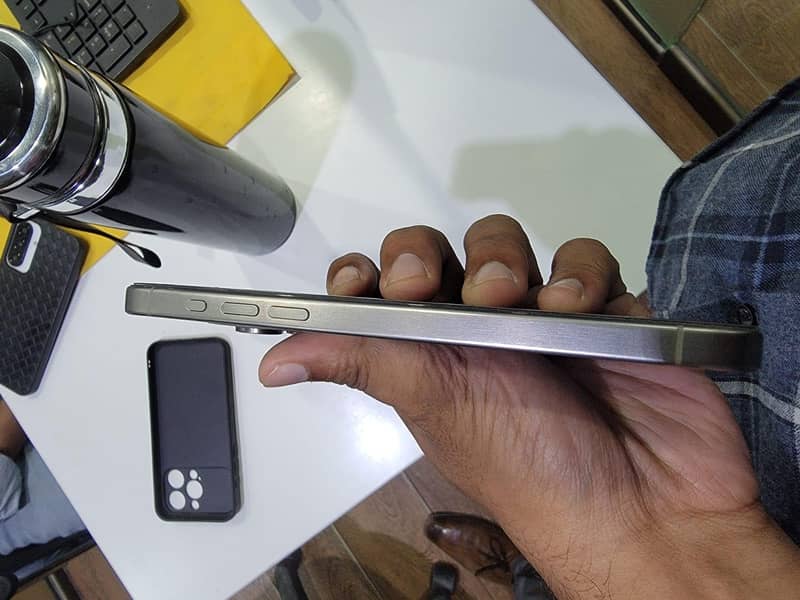 iphone 15 pro max 1