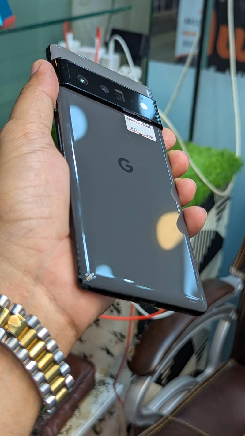 Google Pixel 6 Pro 2