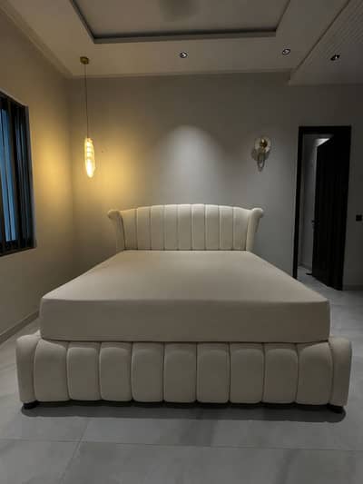 Luxury Bubble Bed with Premium Side tables and Dressing