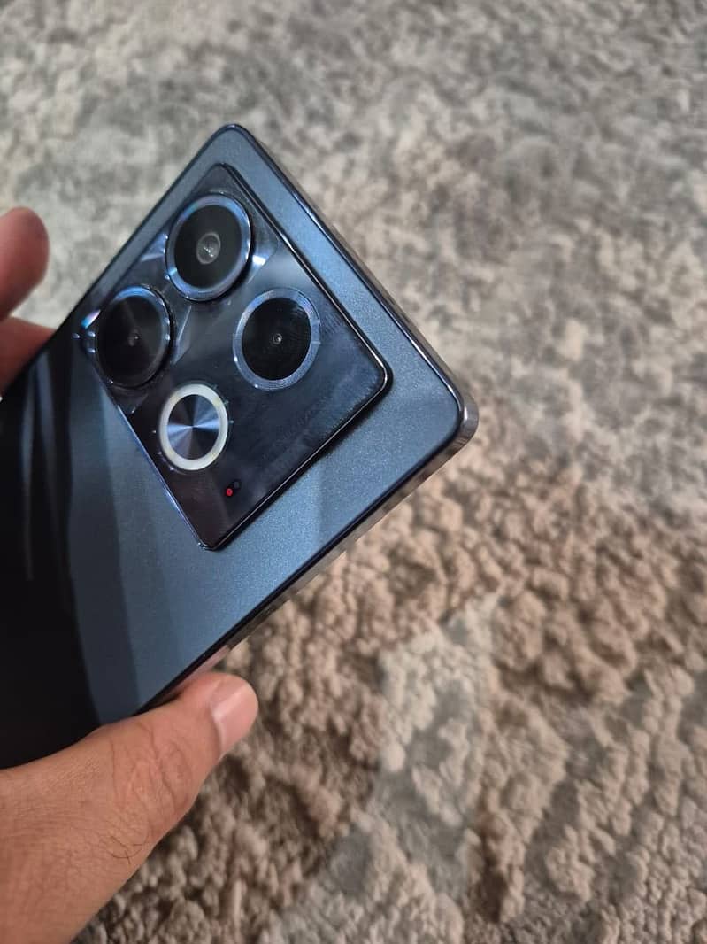 Infinix Note 40 10