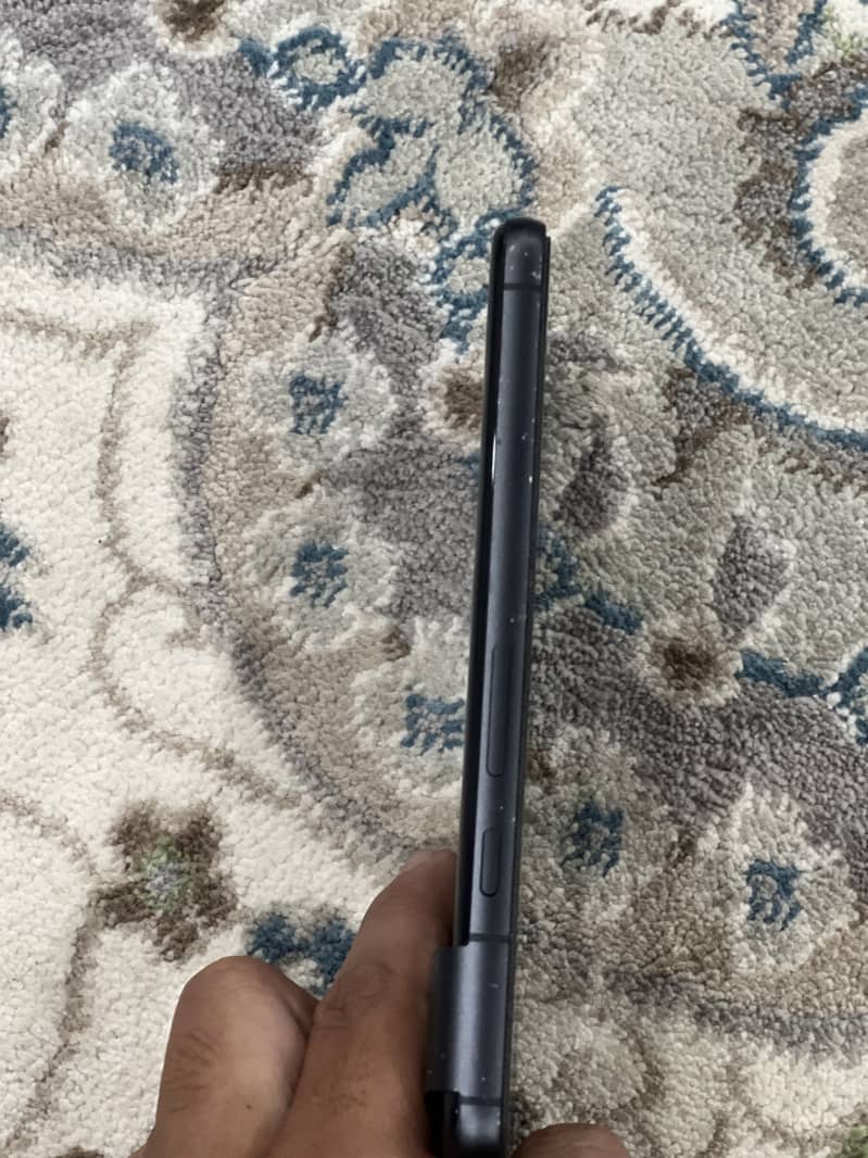 Google Pixel 8 6