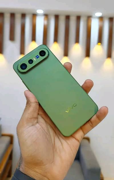 Vivo X300 FE. 12+256 GB PTA Approved ha