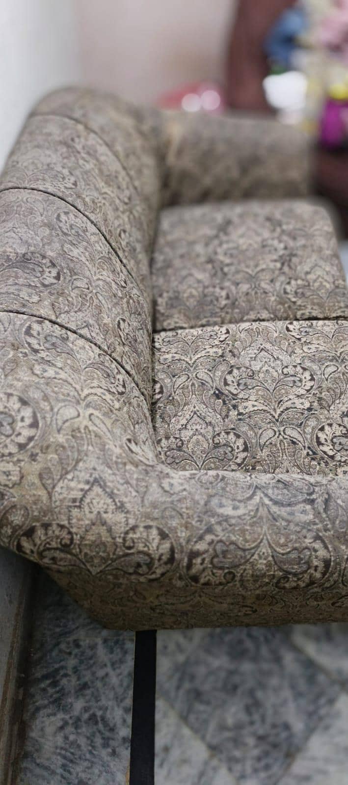 Pair of Sofas (2 Sofas) 1