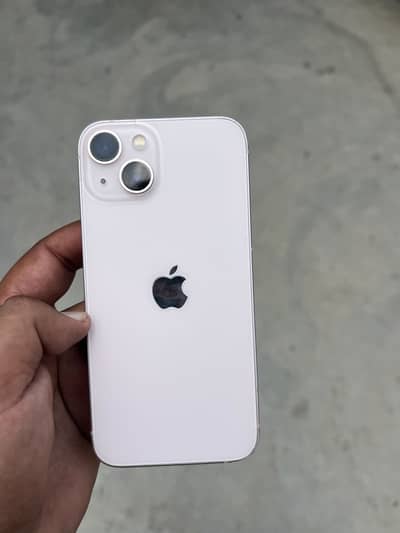 Apple iPhone 13