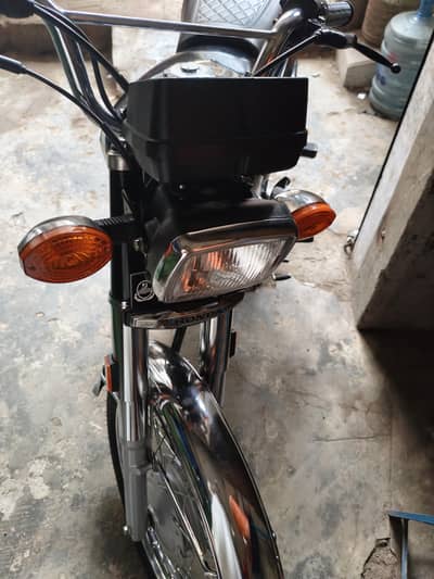new bike all orinl  black