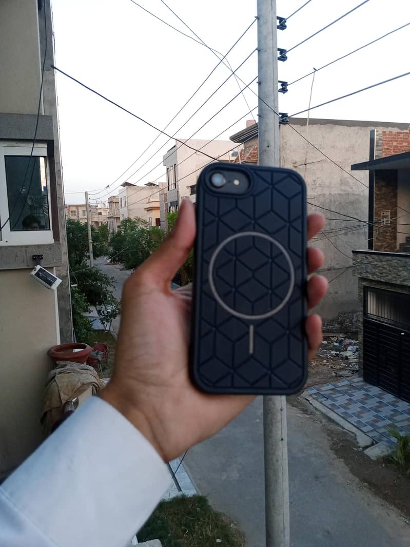 Apple iPhone 7 1
