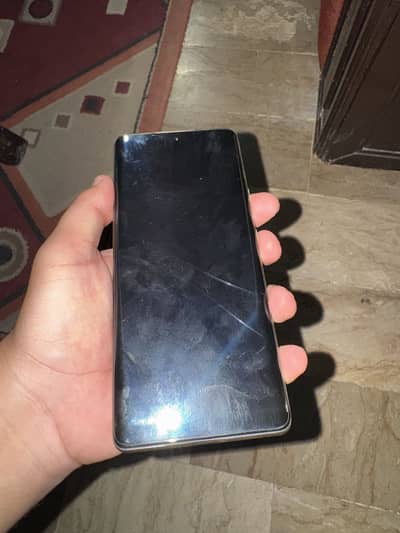 * Infinix Zero 30 – 10/10 Condition – Box & Charger Included