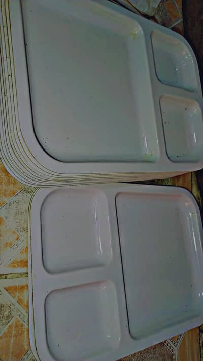 Tray  for  burger  ( 12 set)