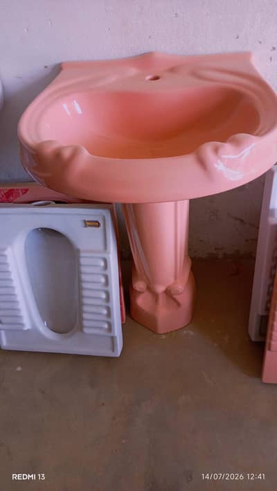 plink colour washbasin