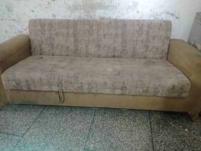 Golden and brown sofa comebed life time guarante