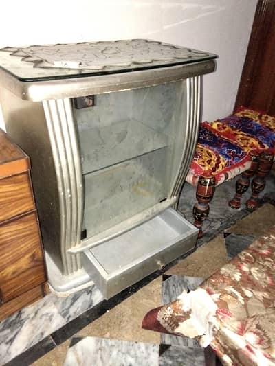 trolly for sale in good condition