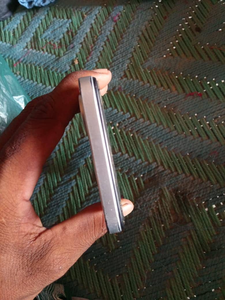 Infinix 2