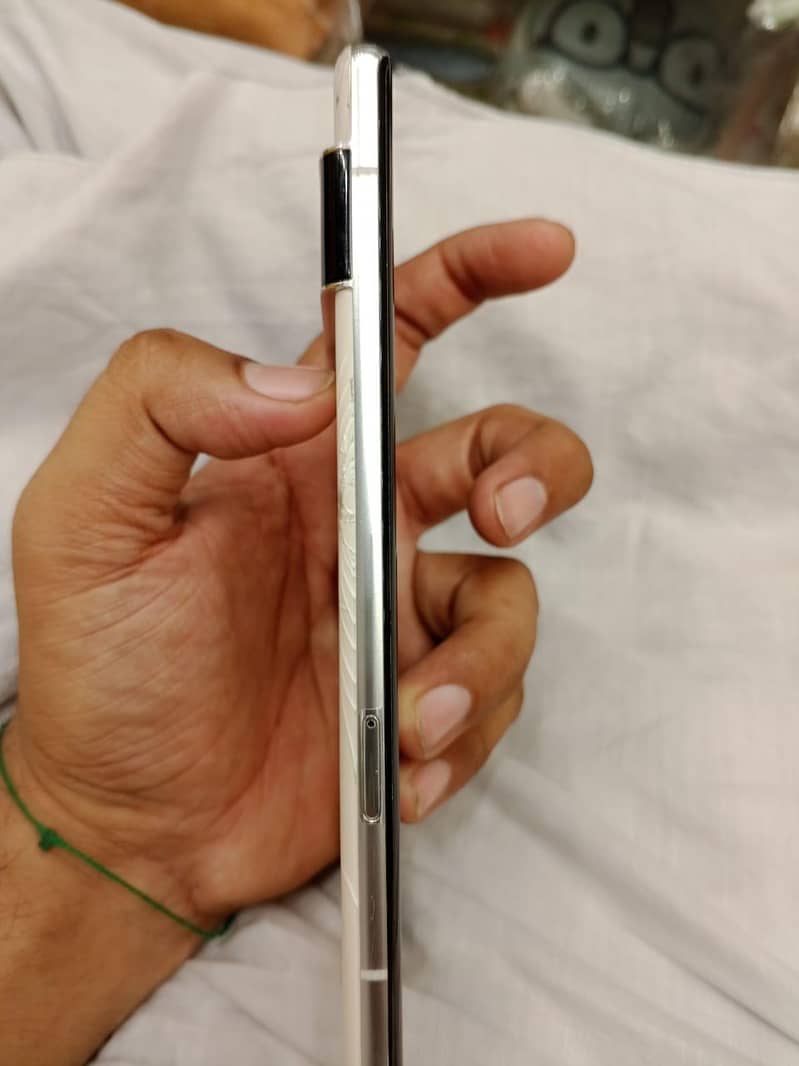 Google Pixel 6 Pro 2