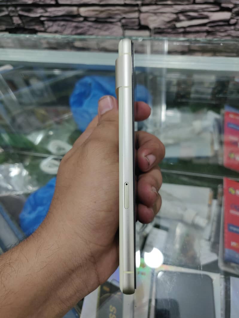 Google Pixel 7 2