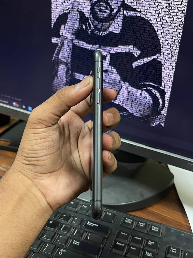 Apple iPhone 11 2