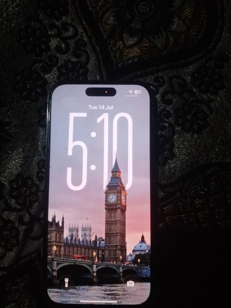 iPhone 14 pro 2