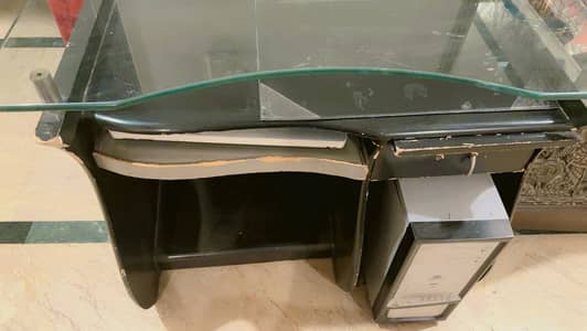 Desk/Office table