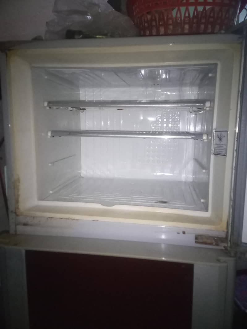 fridge 2 door reflection model 6
