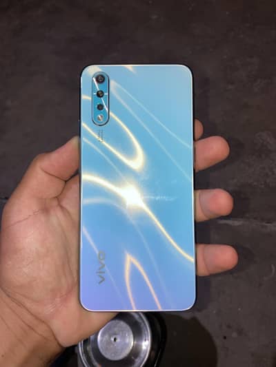 Vivo S1