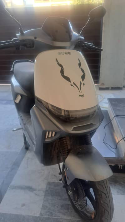 Evee S1