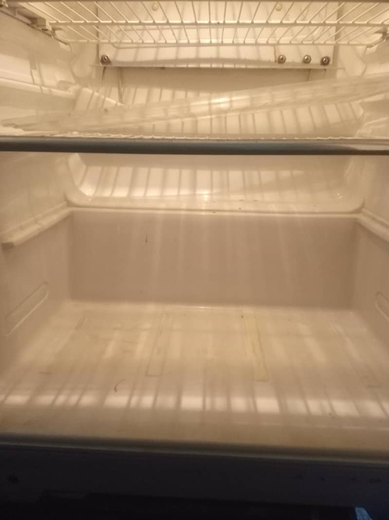 fridge double door reflection model 12