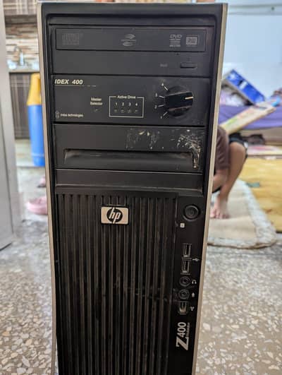 I want to sell my HP Xeon Z400